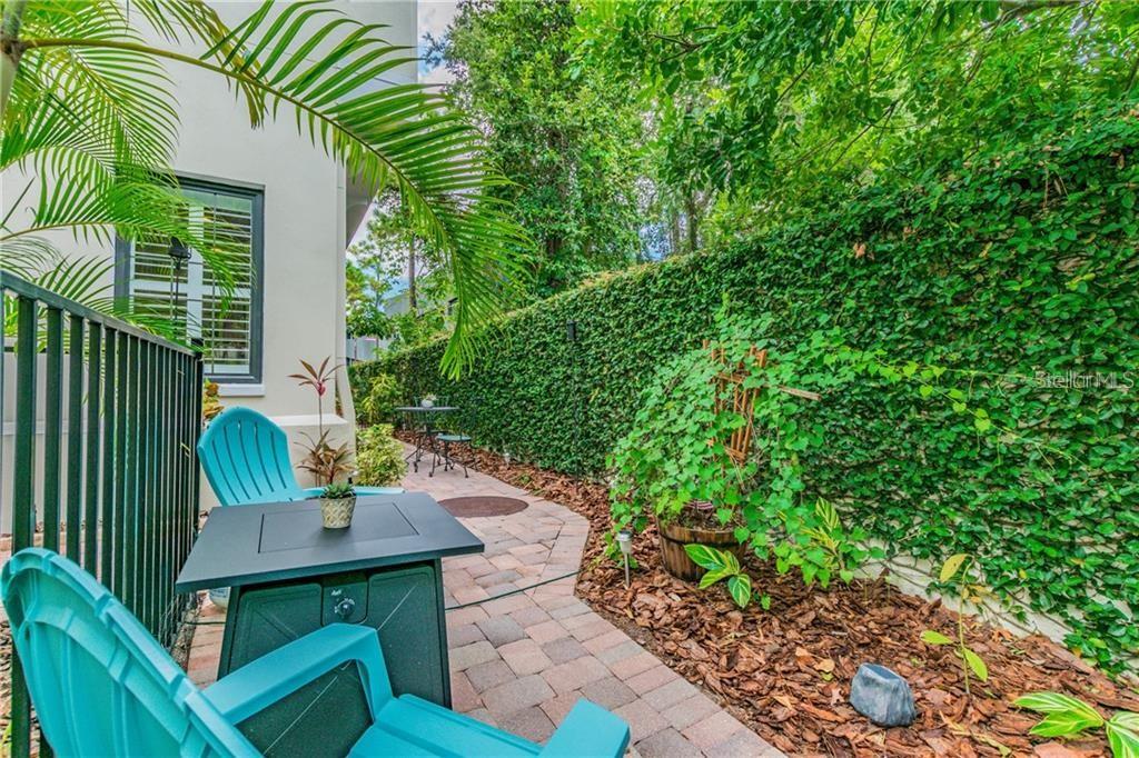3814 VILLAS DEL SOL CT, TAMPA, FL, 33609