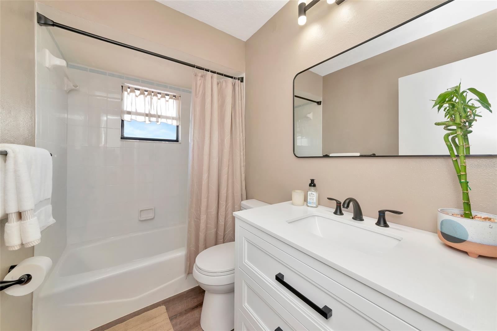 6104 26TH AVE E, BRADENTON, FL, 34208