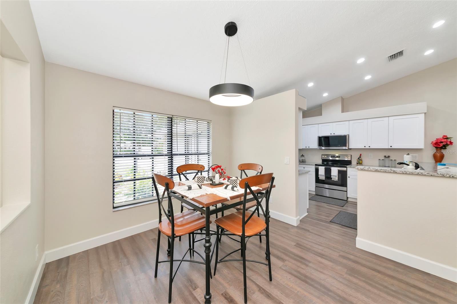 6104 26TH AVE E, BRADENTON, FL, 34208