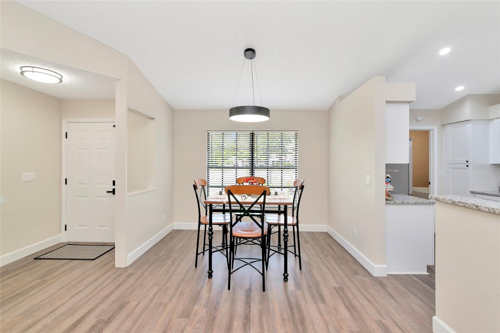 6104 26TH AVE E, BRADENTON, FL, 34208