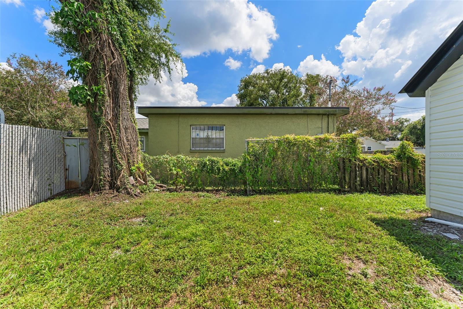 501 E CLUSTER AVE, TAMPA, FL, 33604