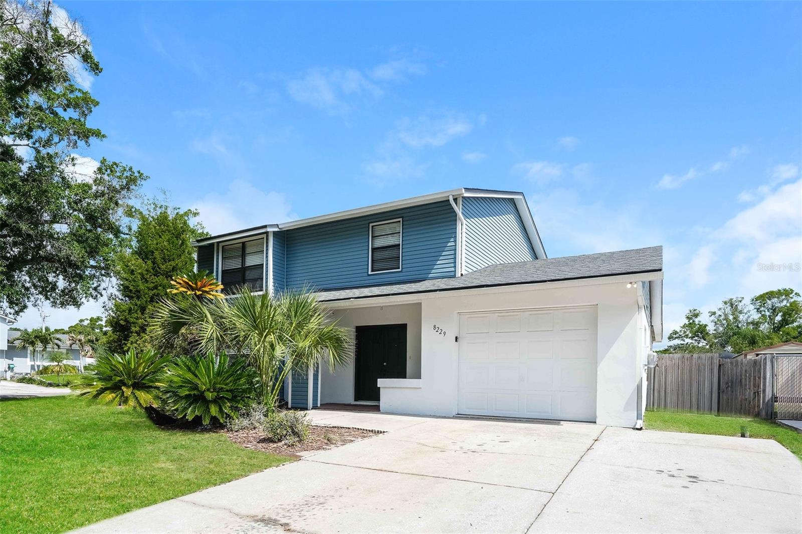 8229 MALVERN CIR, TAMPA, FL, 33634