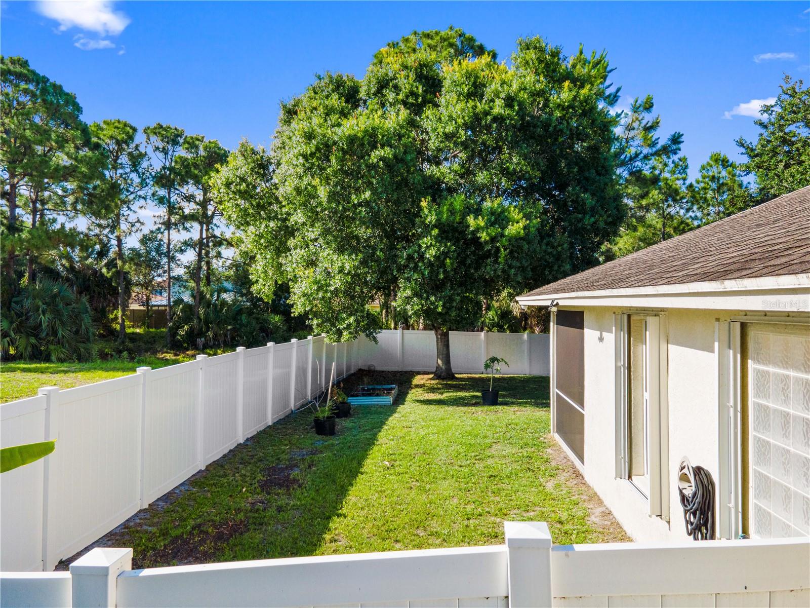 2001 SW FEARS AVE, PORT ST LUCIE, FL, 34953