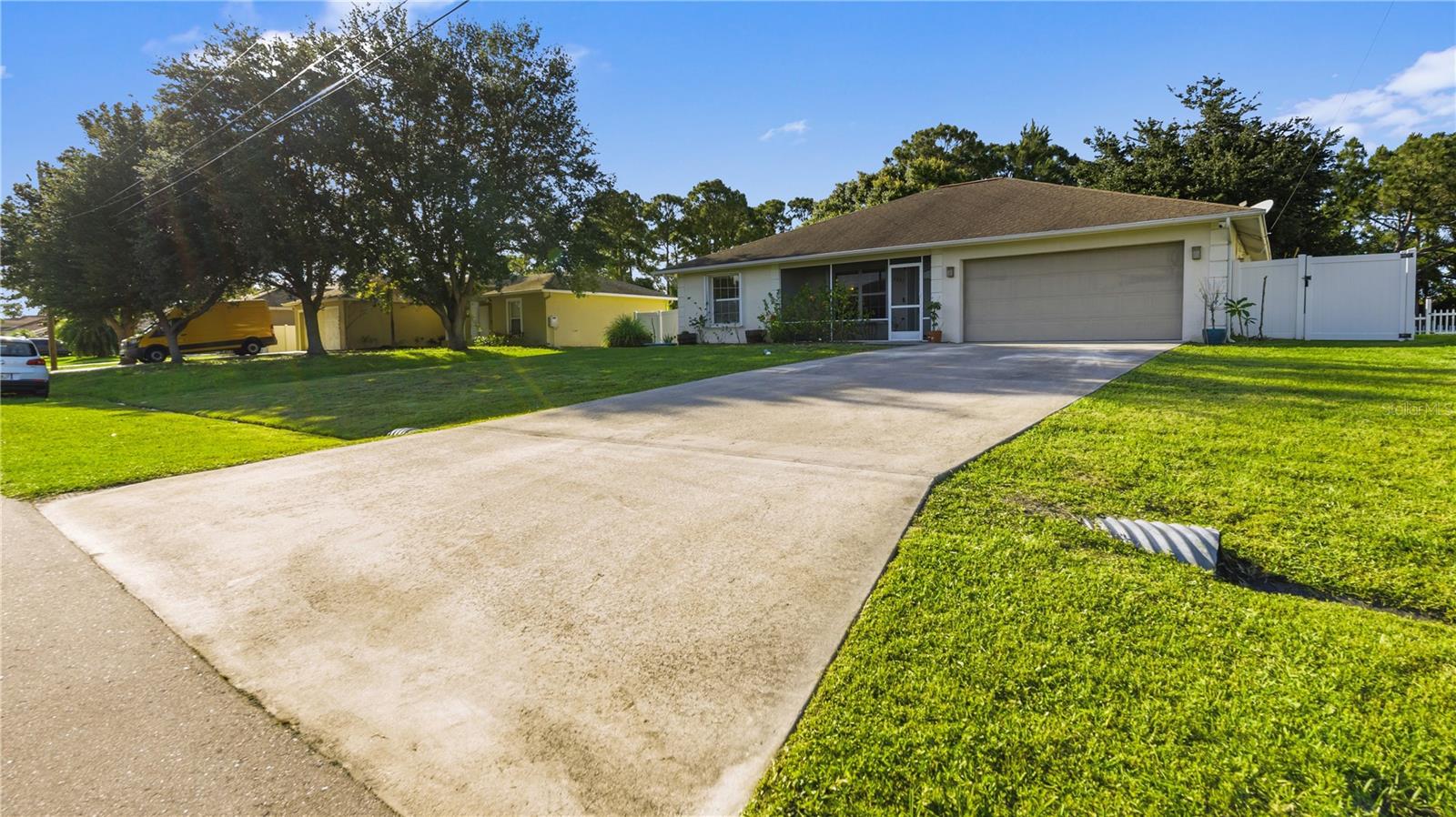 2001 SW FEARS AVE, PORT ST LUCIE, FL, 34953