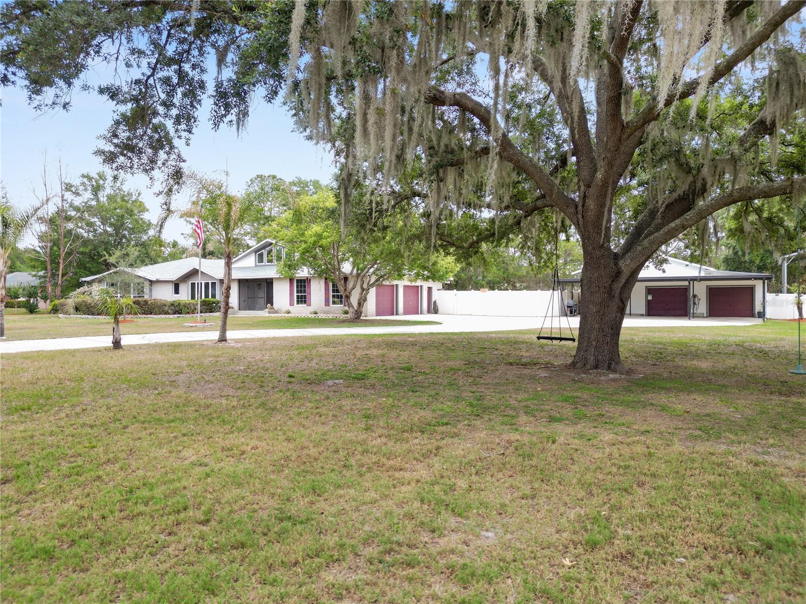 6230 FORESTWOOD DR W, LAKELAND, FL, 33811