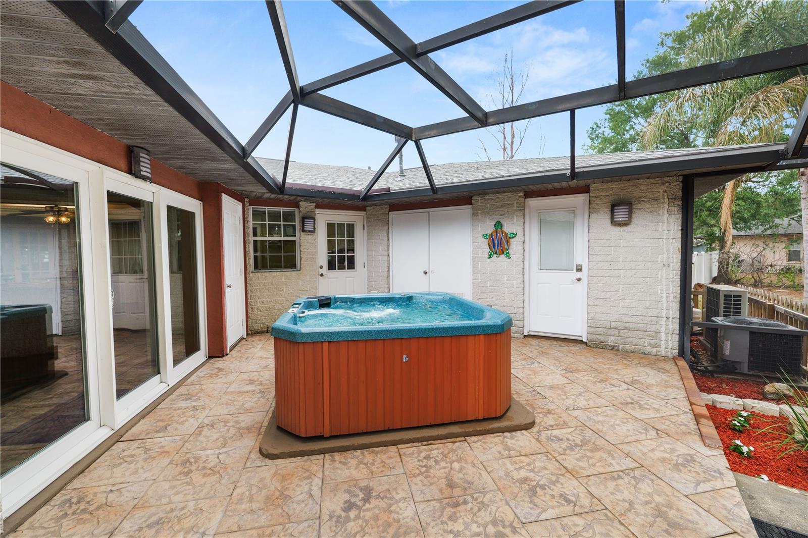 6230 FORESTWOOD DR W, LAKELAND, FL, 33811