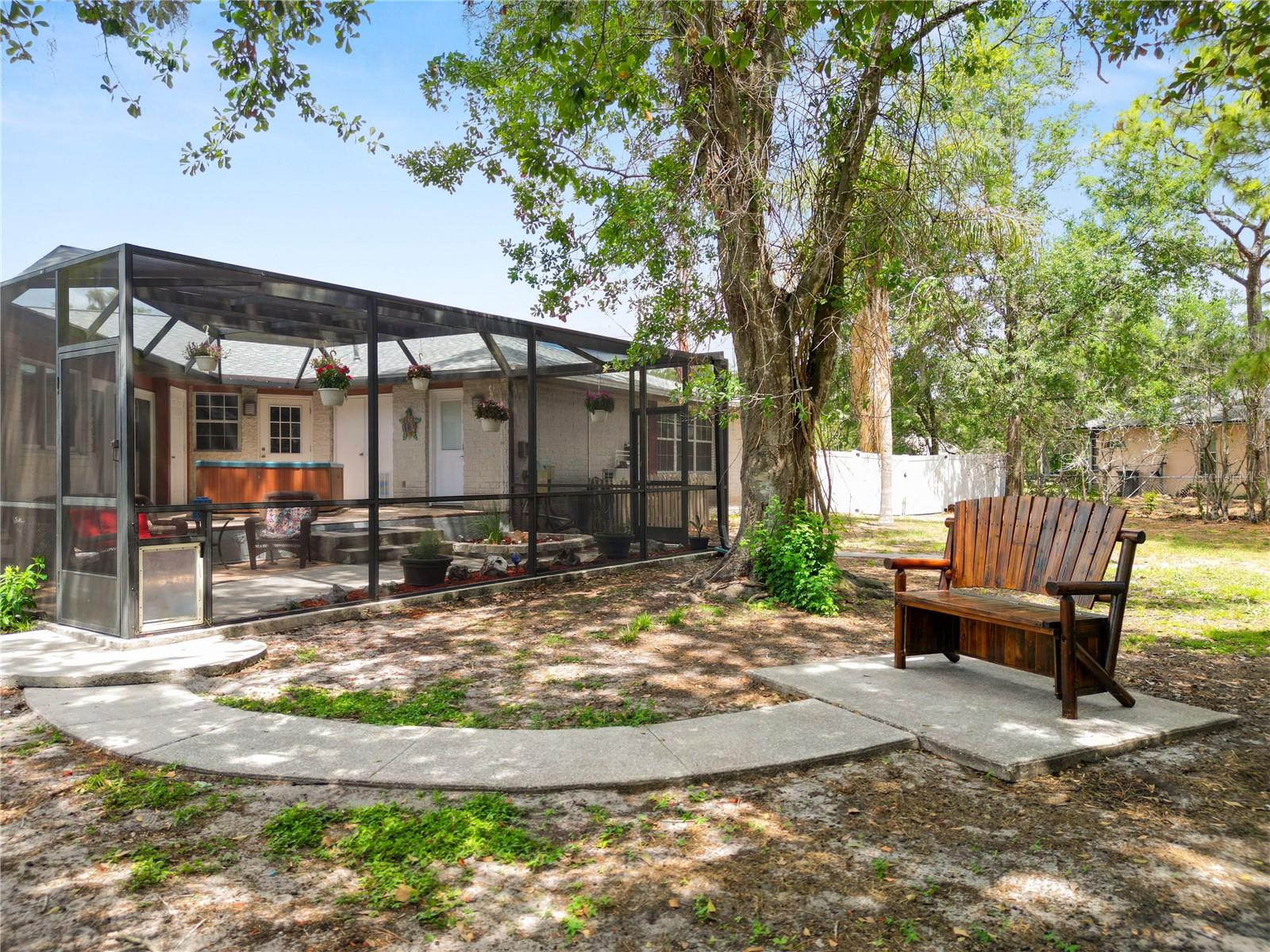 6230 FORESTWOOD DR W, LAKELAND, FL, 33811