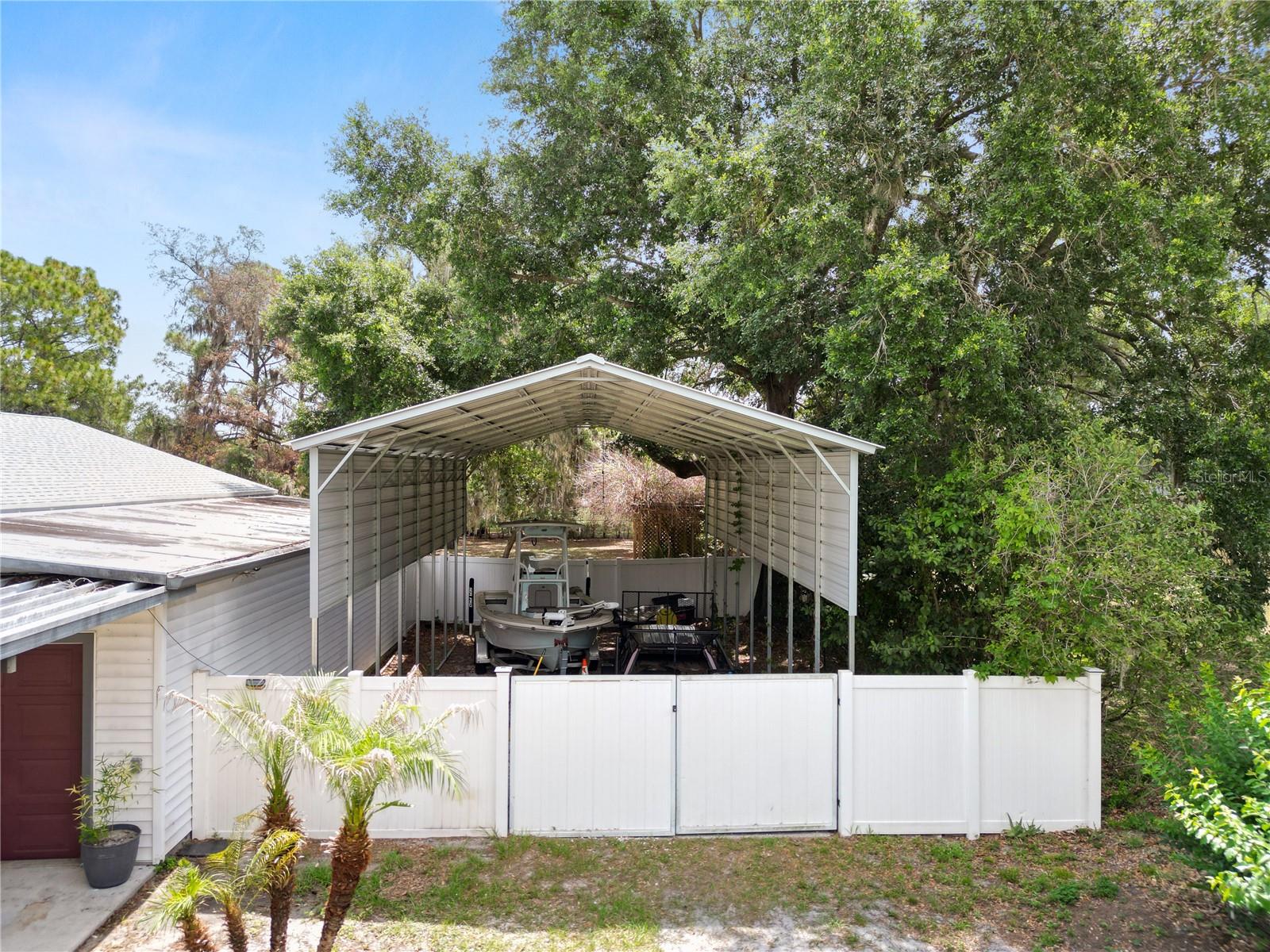 6230 FORESTWOOD DR W, LAKELAND, FL, 33811