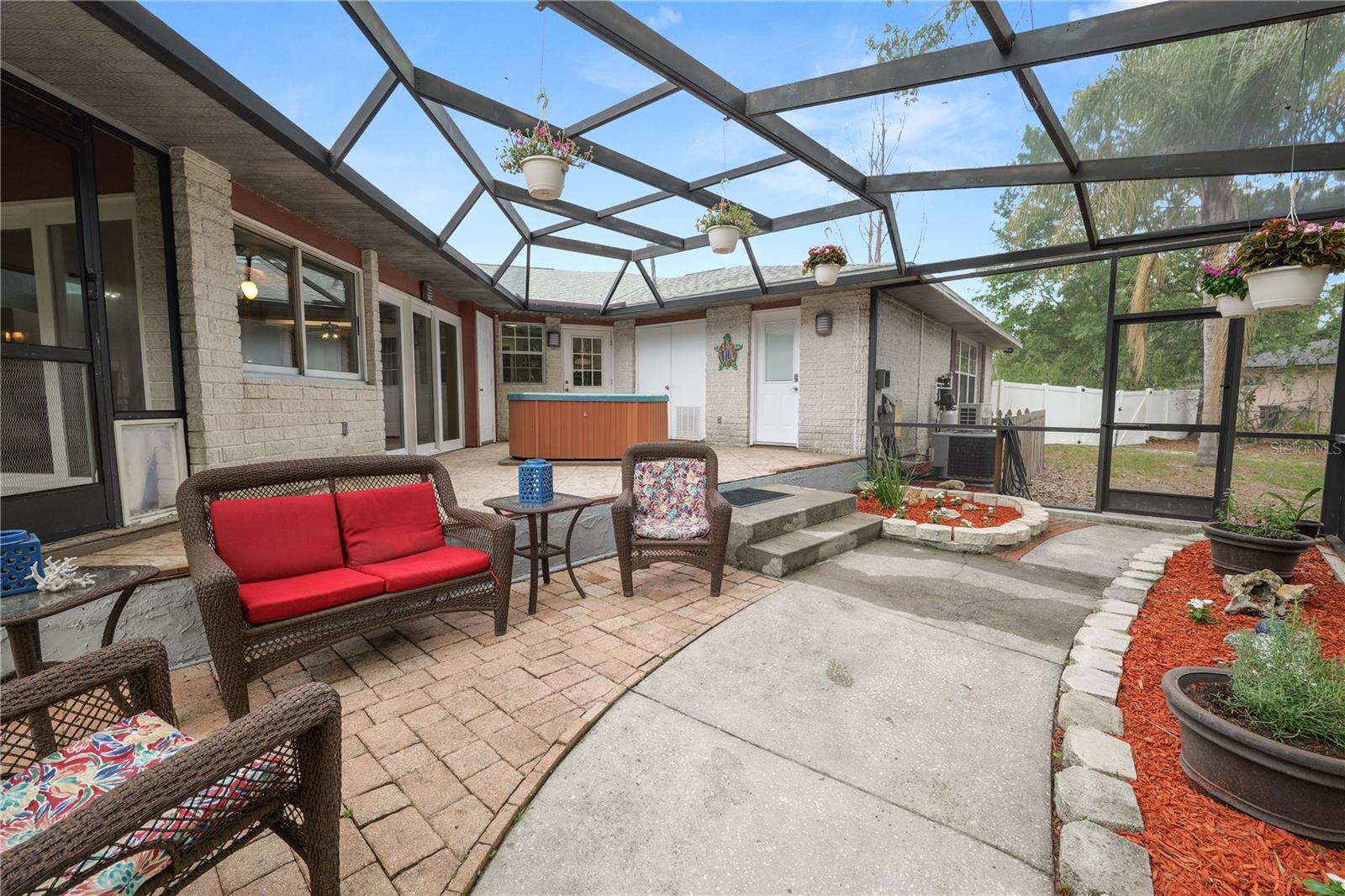 6230 FORESTWOOD DR W, LAKELAND, FL, 33811