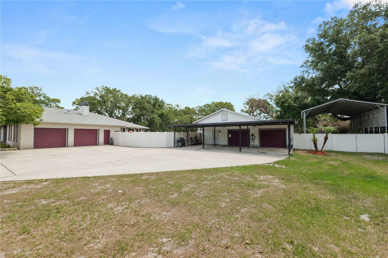 6230 FORESTWOOD DR W, LAKELAND, FL, 33811