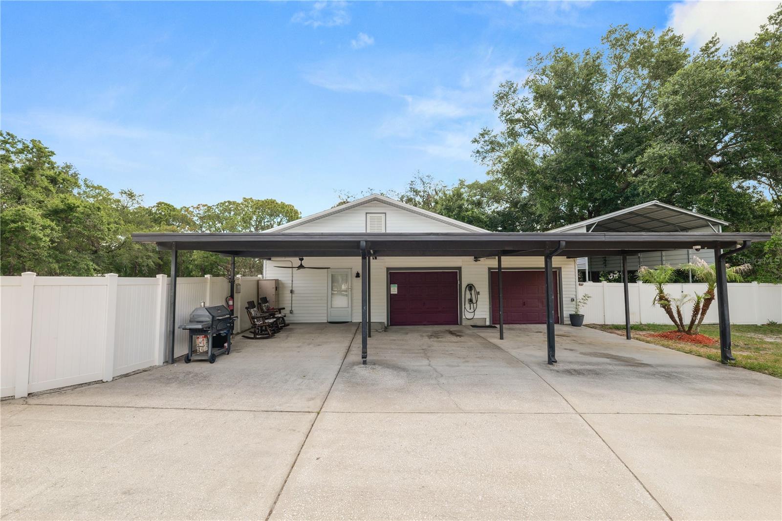 6230 FORESTWOOD DR W, LAKELAND, FL, 33811