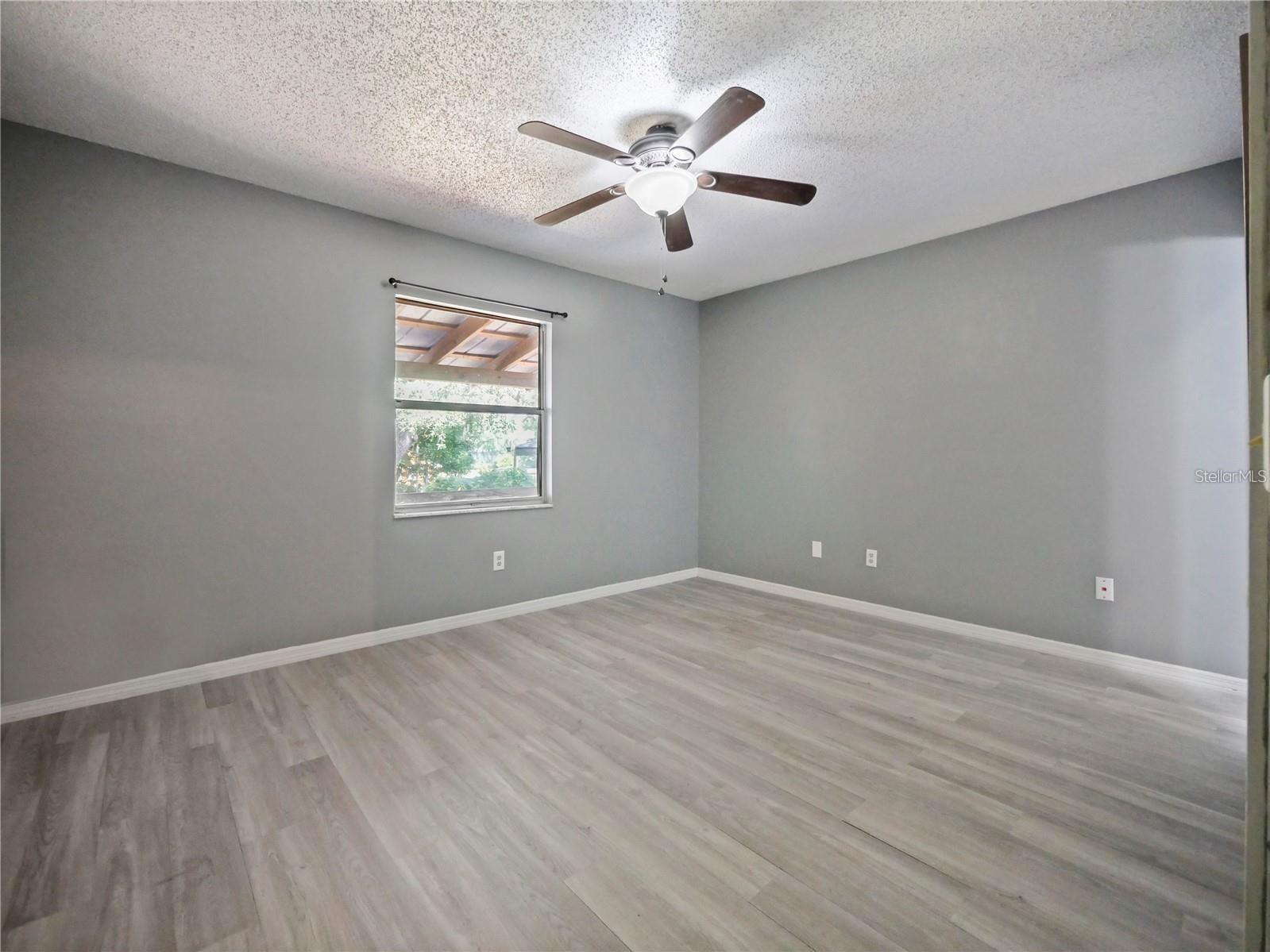 240 MAUREEN DR, SANFORD, FL, 32771