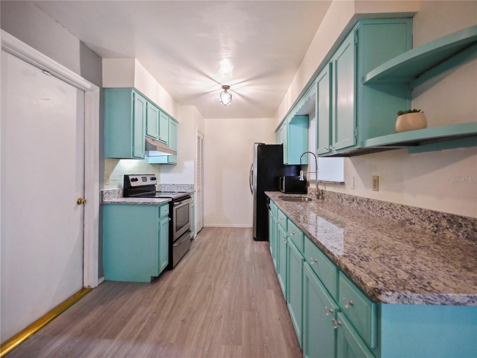 240 MAUREEN DR, SANFORD, FL, 32771