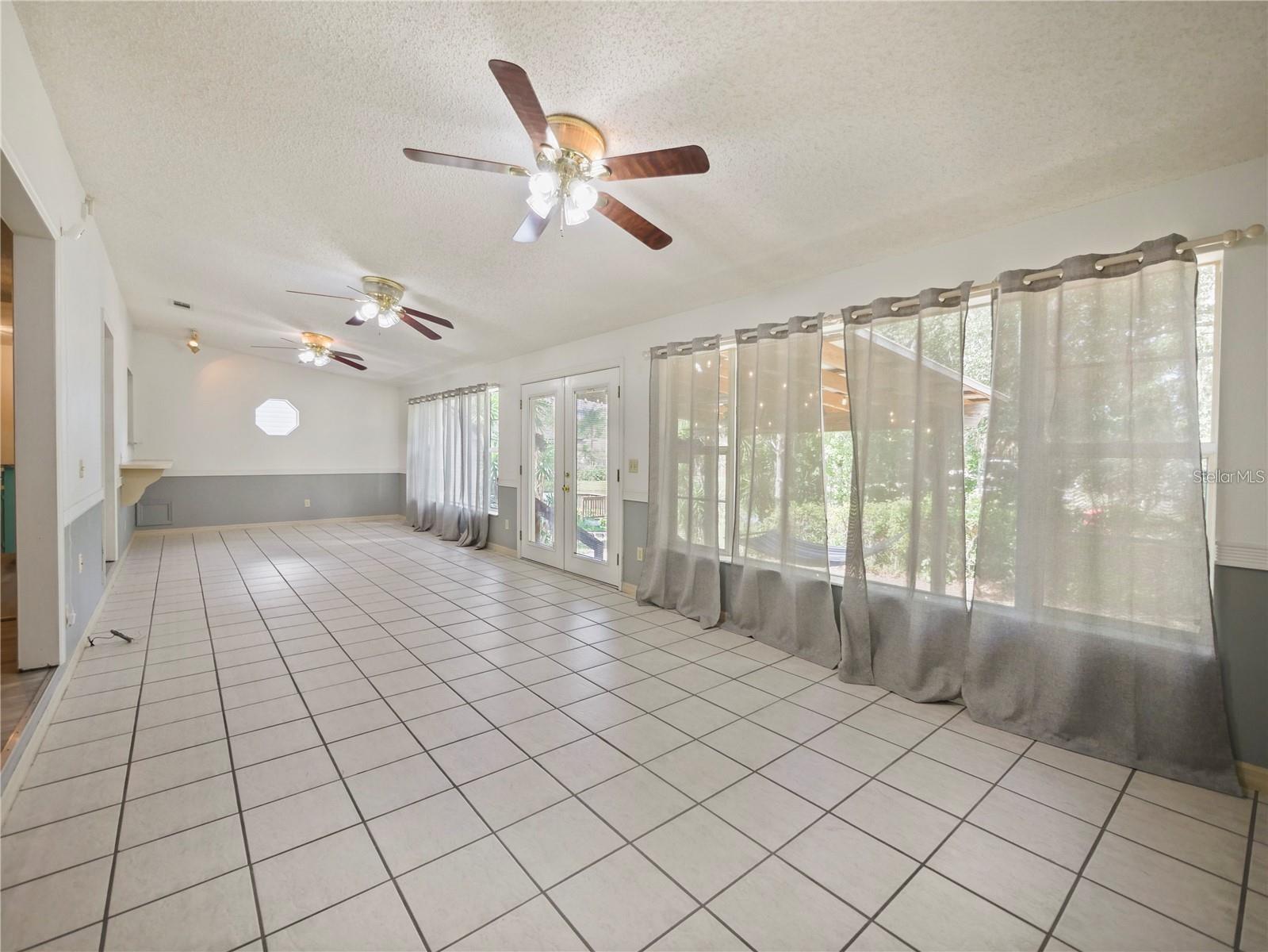 240 MAUREEN DR, SANFORD, FL, 32771