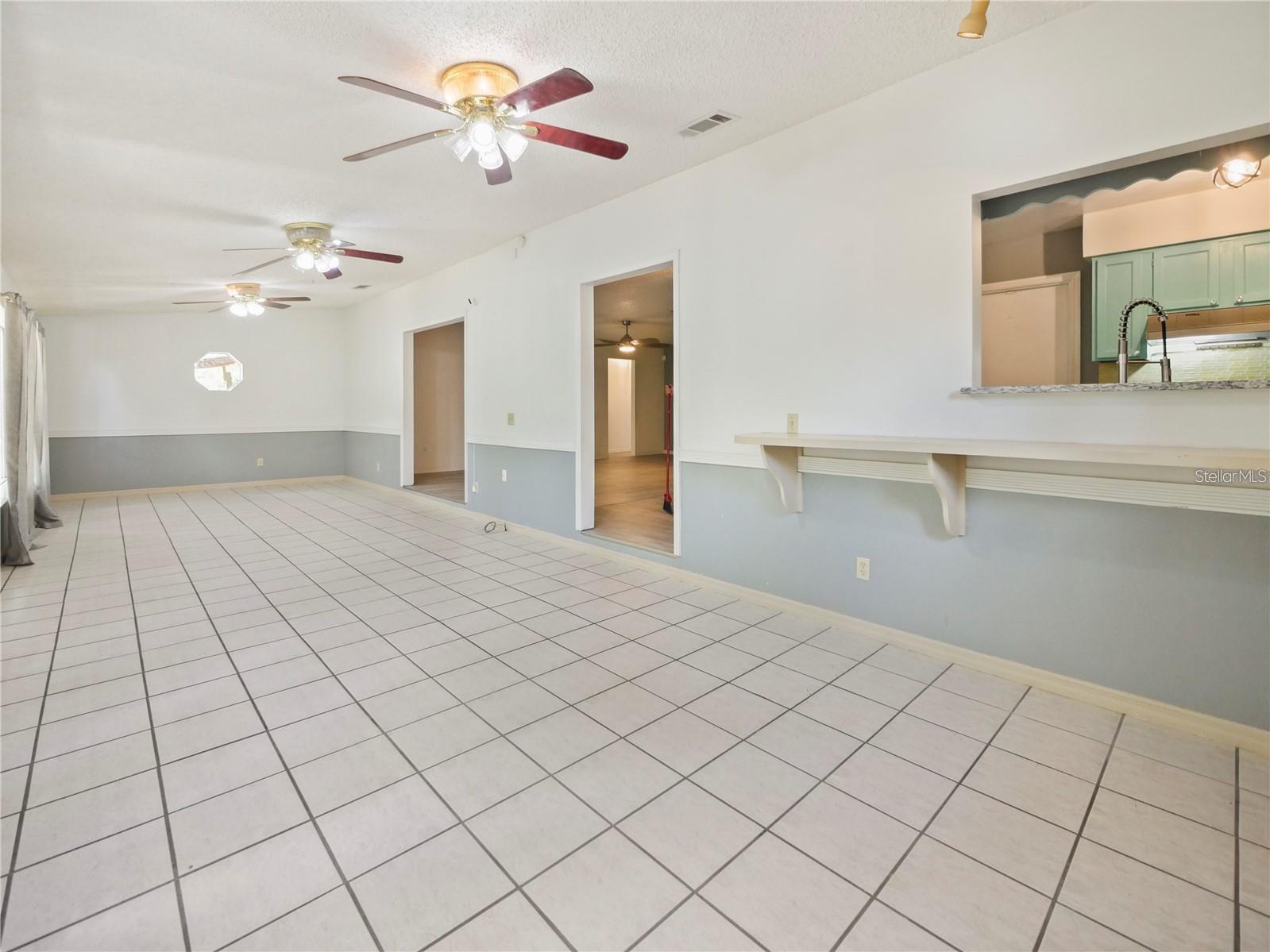 240 MAUREEN DR, SANFORD, FL, 32771