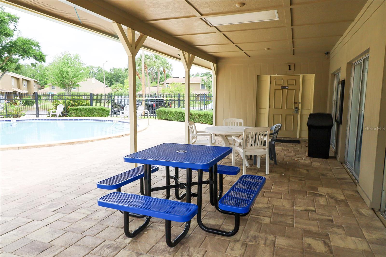 7107 HERNANDO CT, TAMPA, FL, 33615