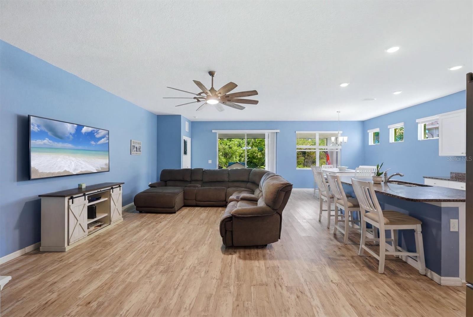 13817 CAMDEN CREST TER, LAKEWOOD RANCH, FL, 34211