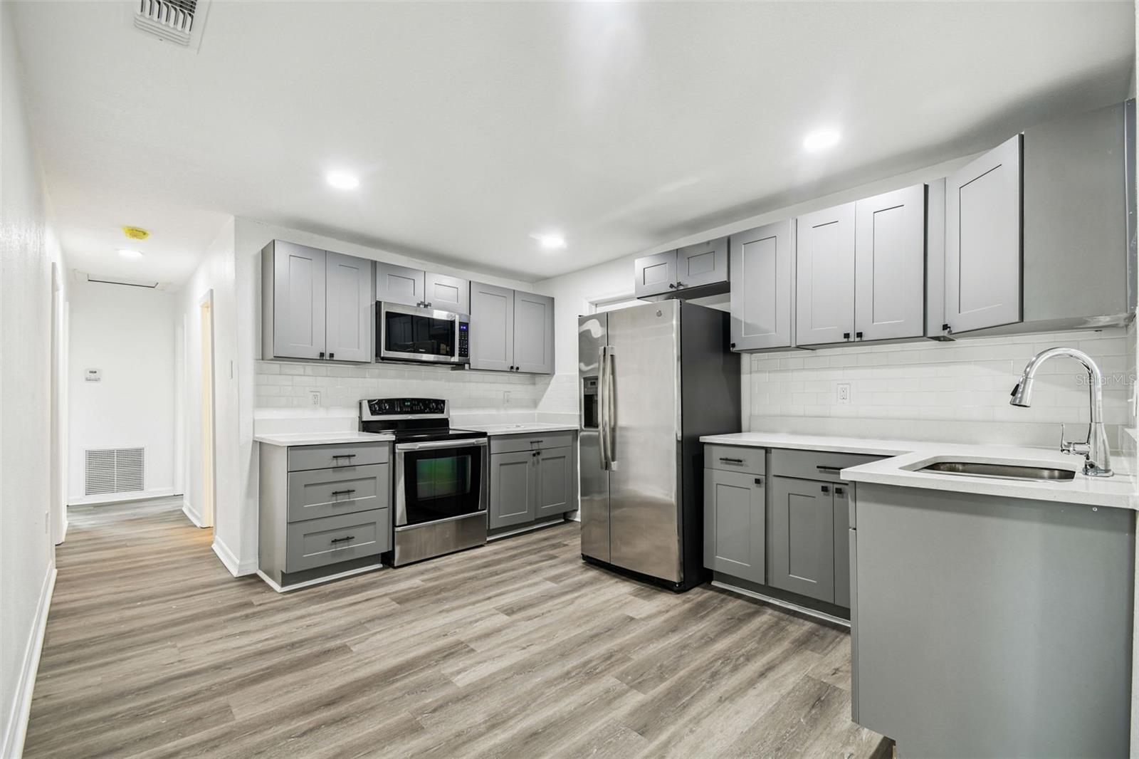 6502 N 31ST ST, TAMPA, FL, 33610
