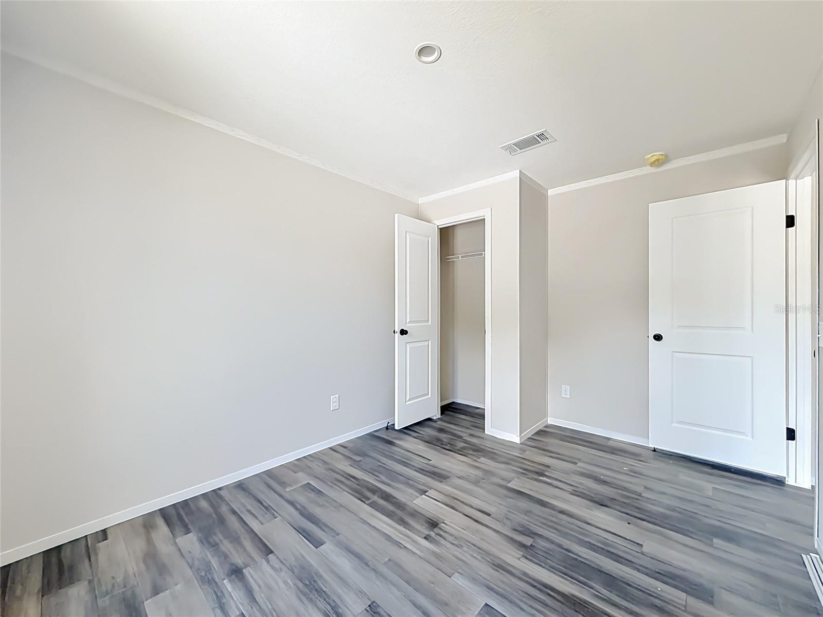 8002 MOBILAIRE DR, ORLANDO, FL, 32822