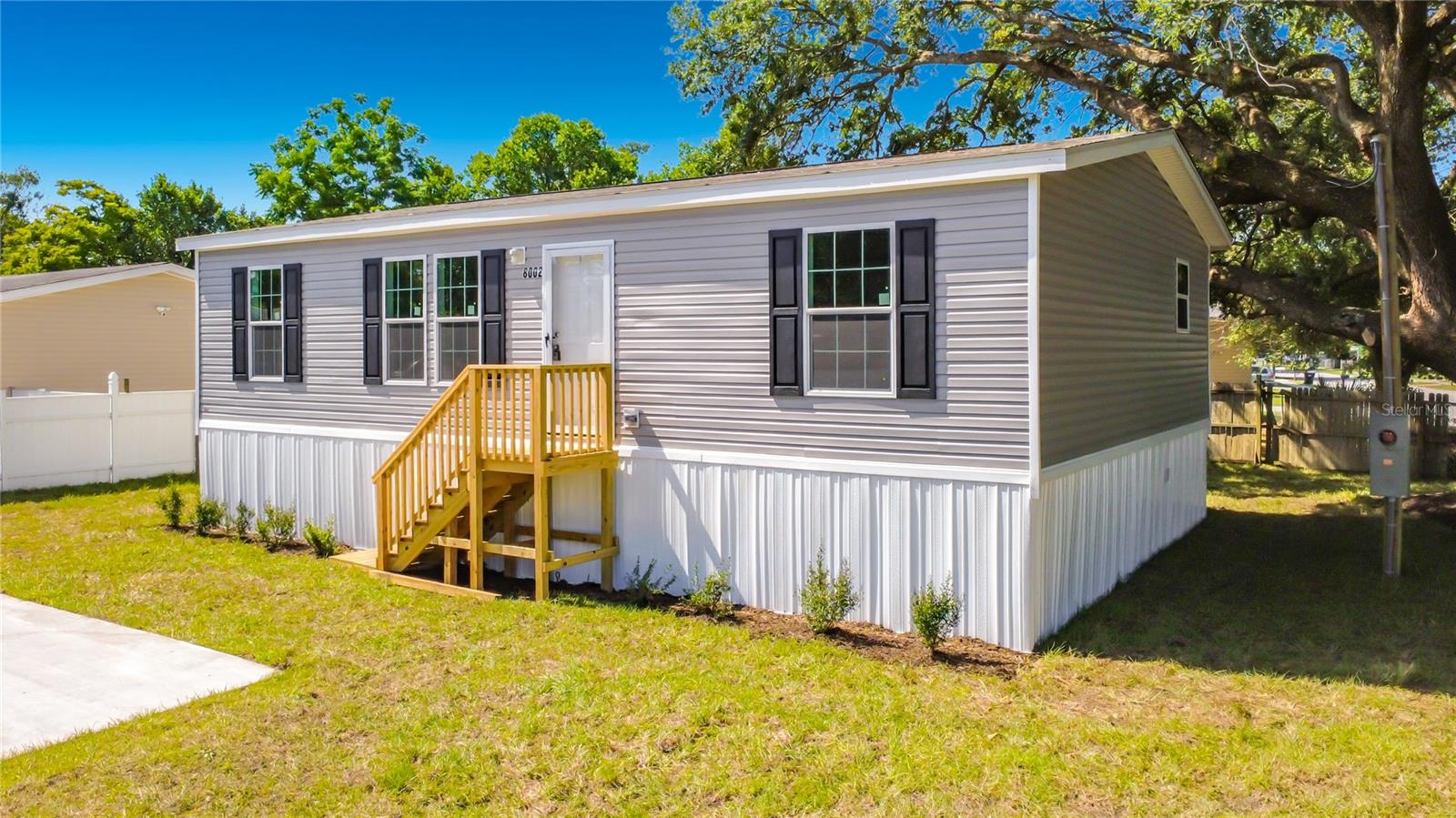 8002 MOBILAIRE DR, ORLANDO, FL, 32822