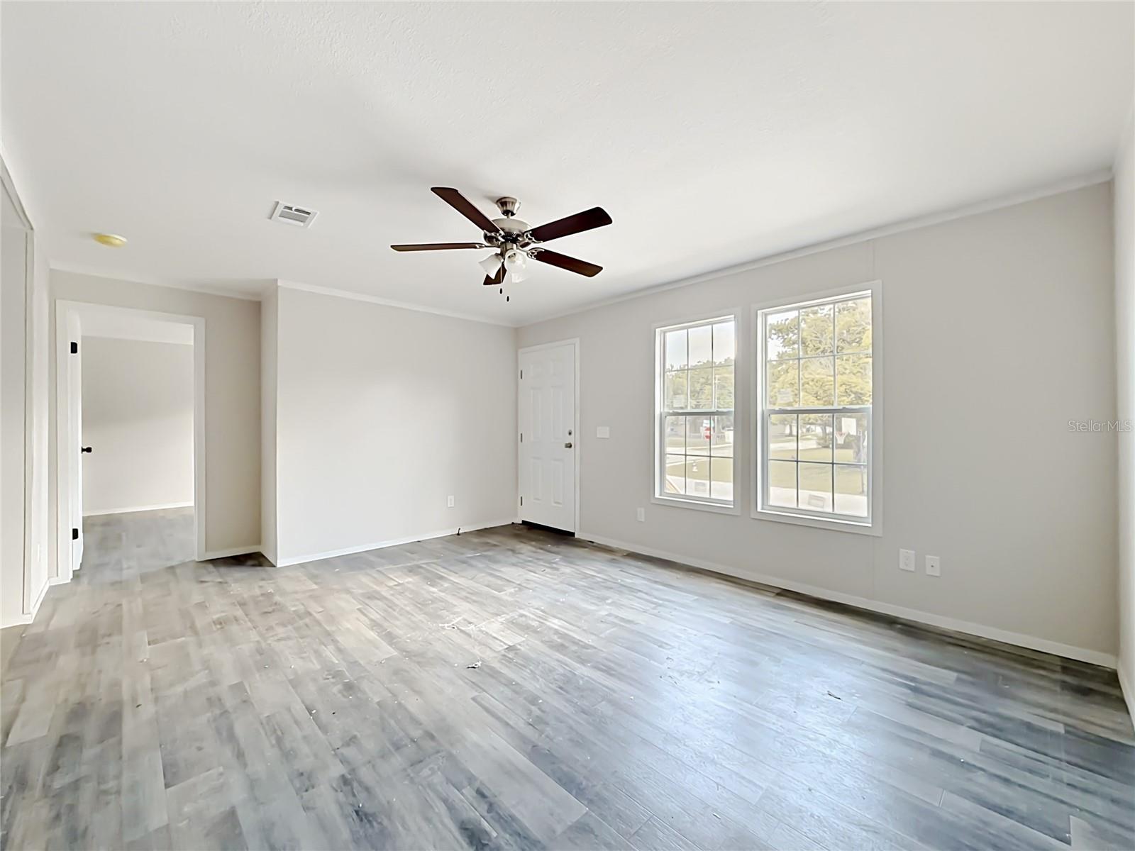 8002 MOBILAIRE DR, ORLANDO, FL, 32822