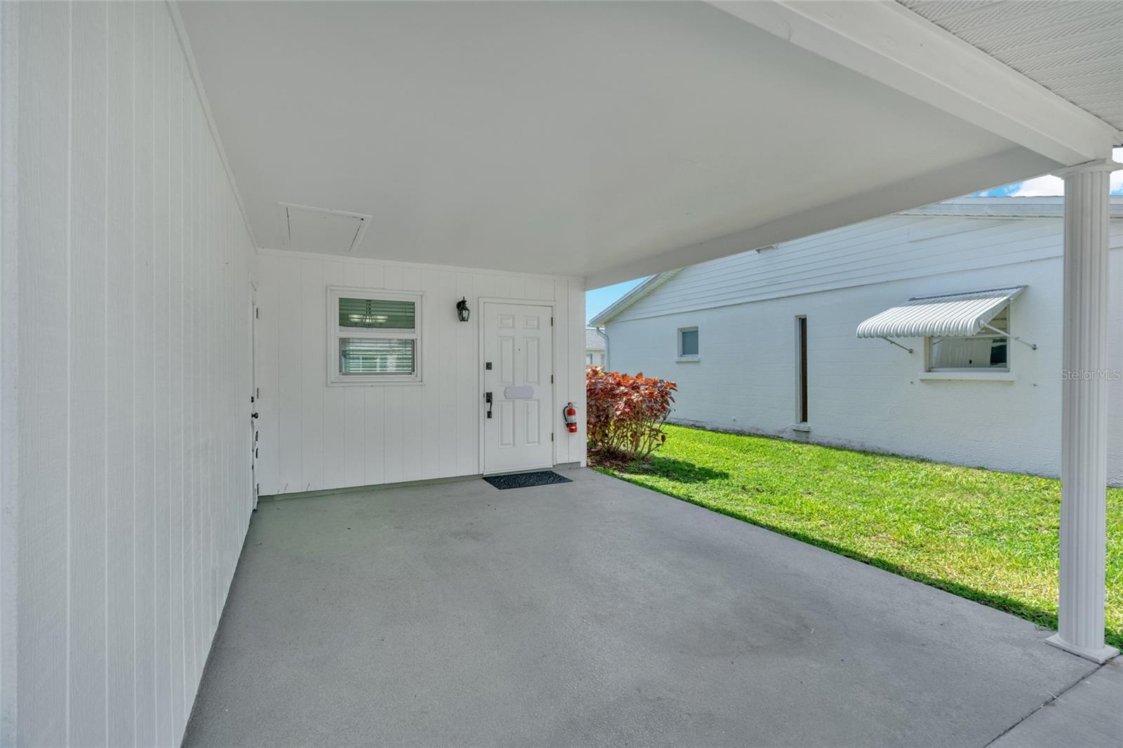 5996 HIBISCUS DR #6, BRADENTON, FL, 34207