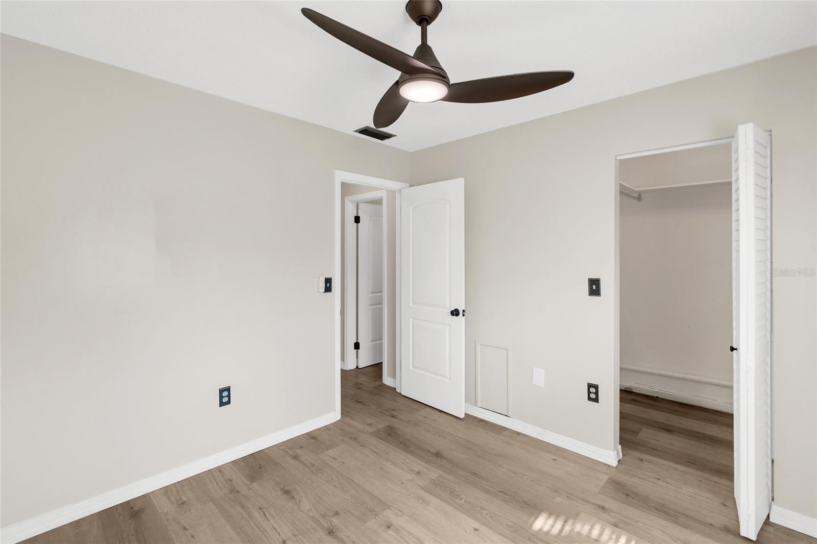 5996 HIBISCUS DR #6, BRADENTON, FL, 34207