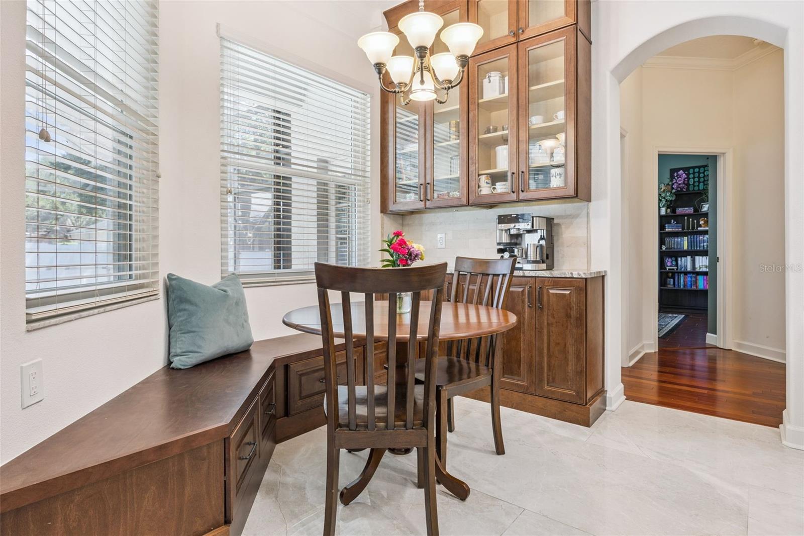 303 PINESTRAW CIR, ALTAMONTE SPRINGS, FL, 32714
