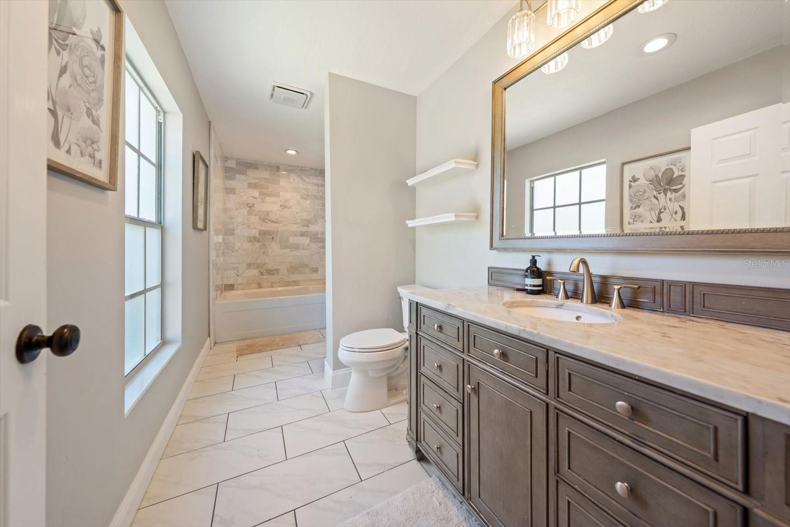 848 CHRISTINA CIR, OLDSMAR, FL, 34677