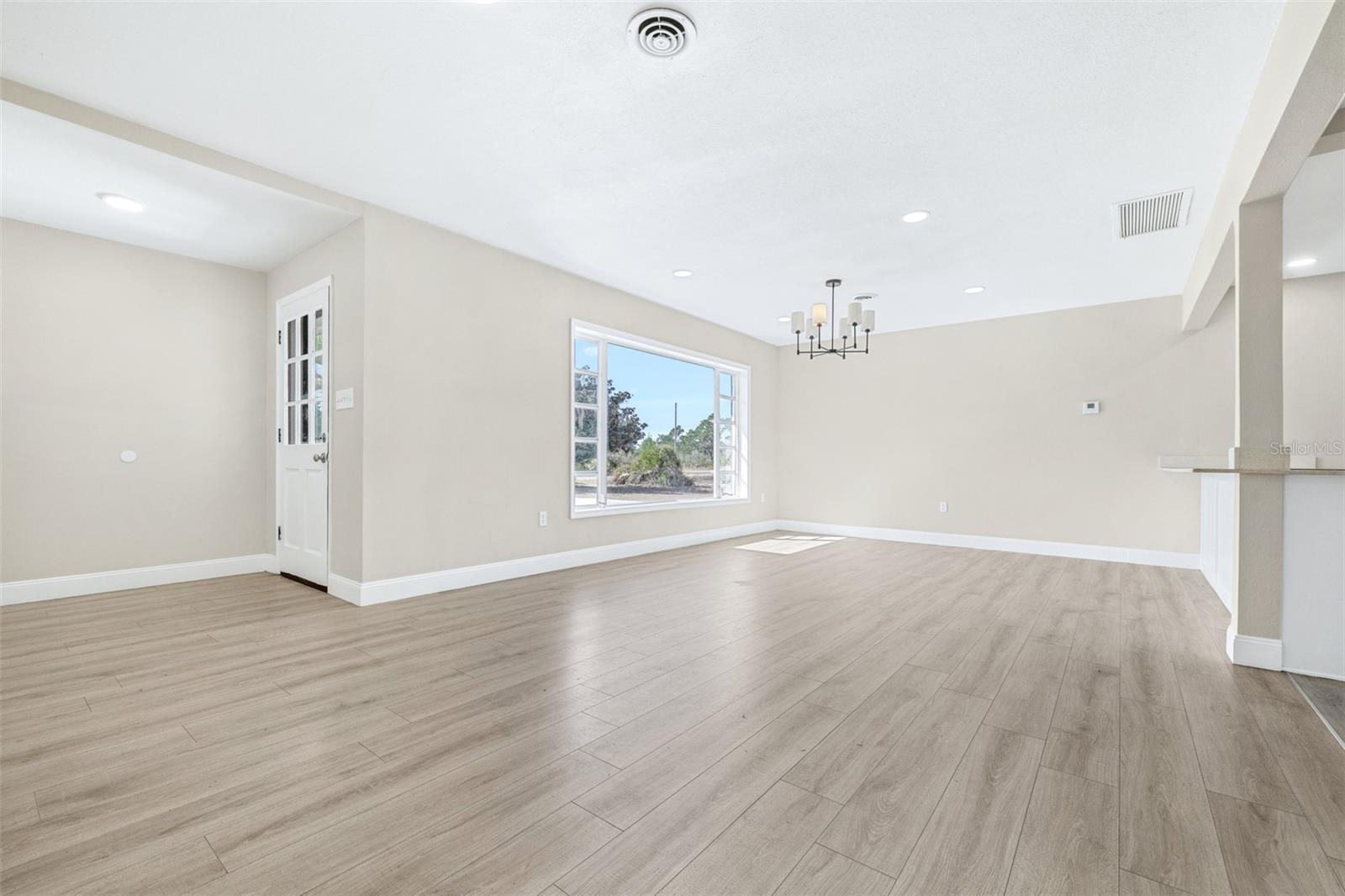 3950 BOUGAINVILLE DR, INDIAN LAKE ESTATES, FL, 33855