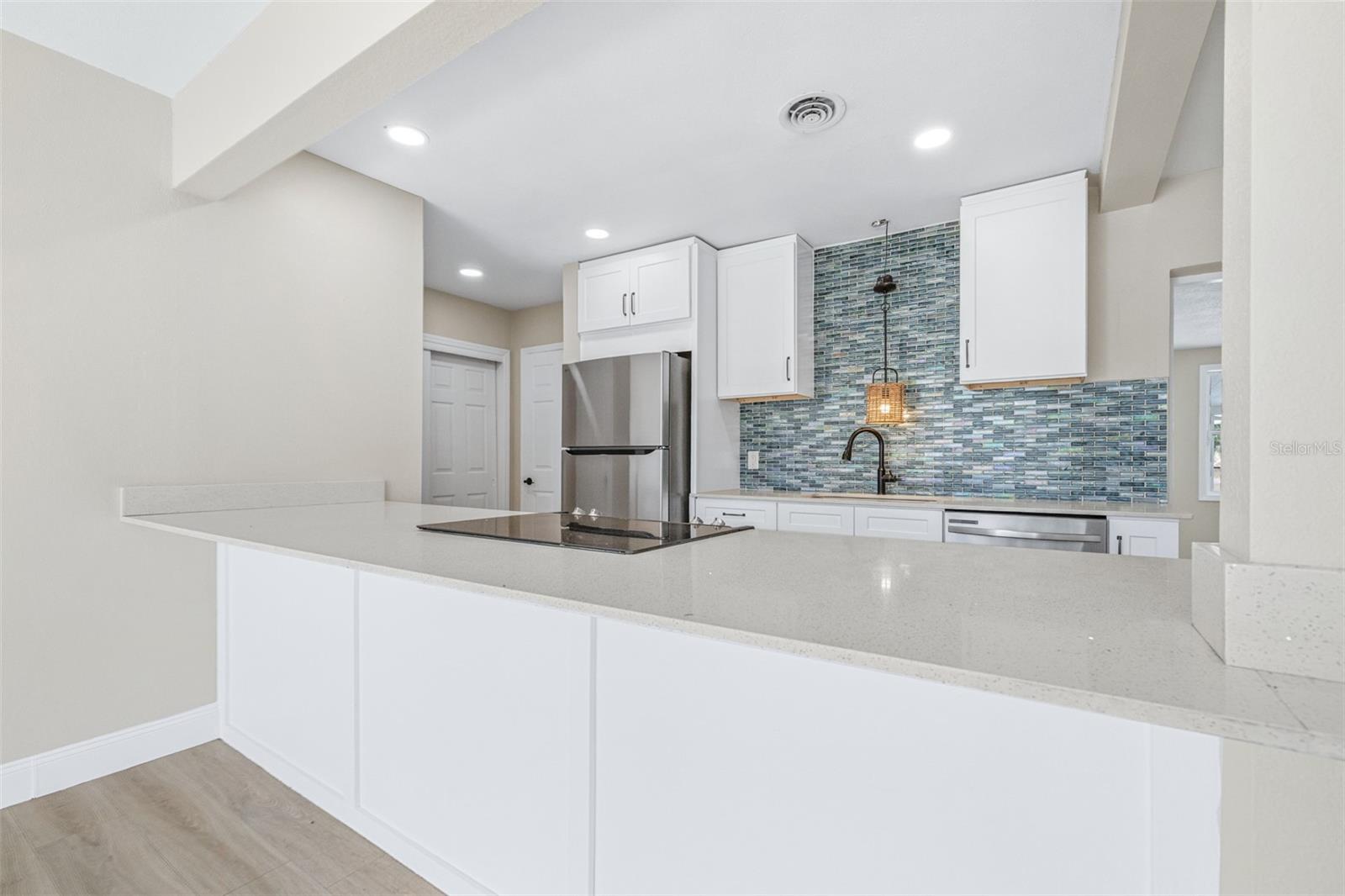3950 BOUGAINVILLE DR, INDIAN LAKE ESTATES, FL, 33855