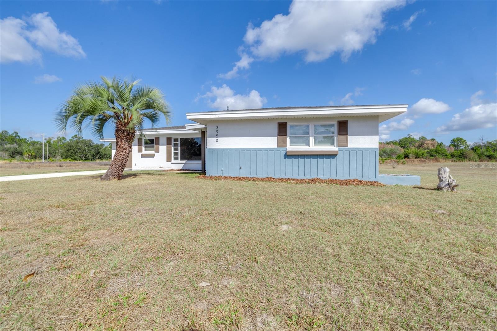 3950 BOUGAINVILLE DR, INDIAN LAKE ESTATES, FL, 33855