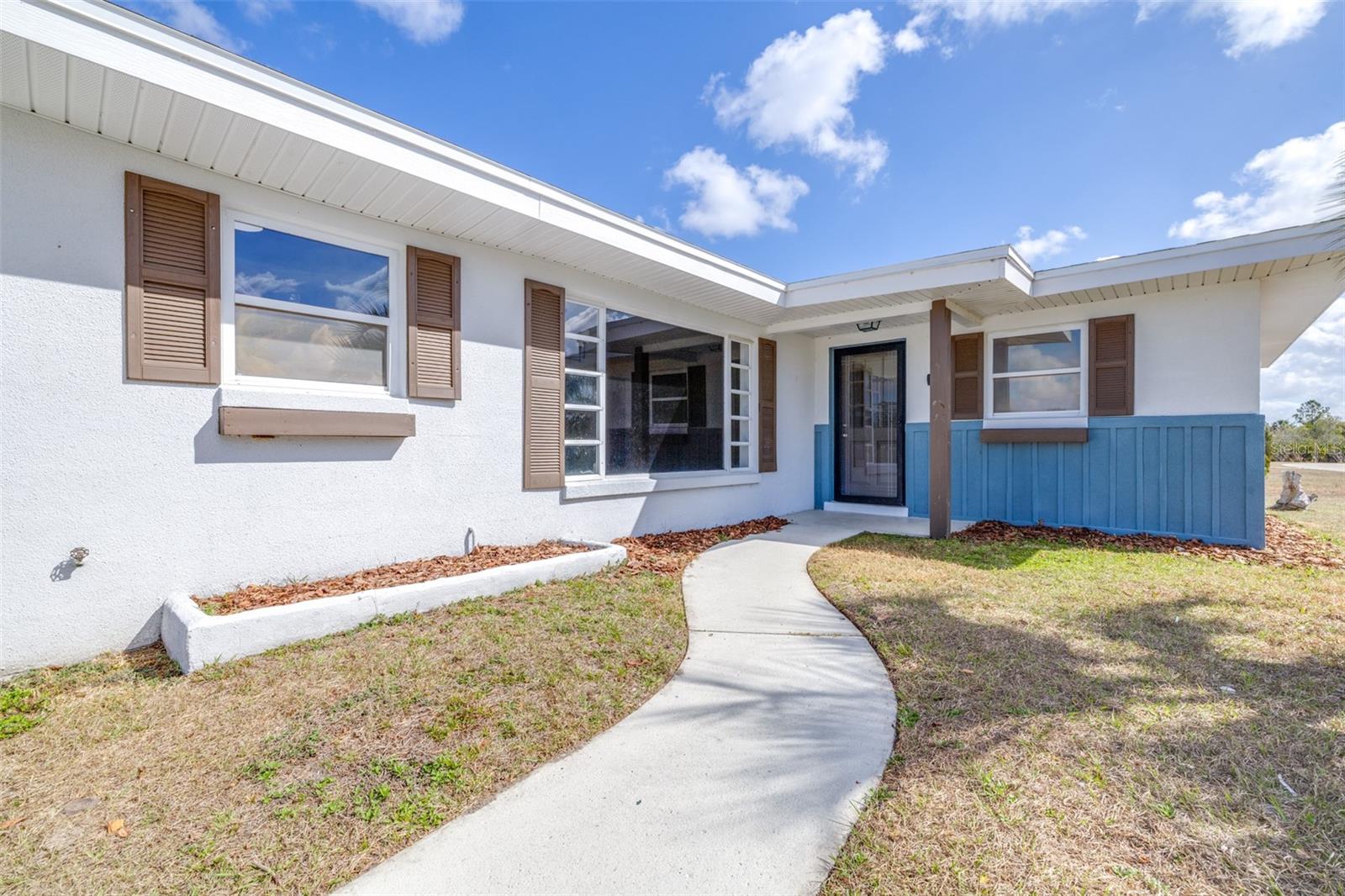 3950 BOUGAINVILLE DR, INDIAN LAKE ESTATES, FL, 33855