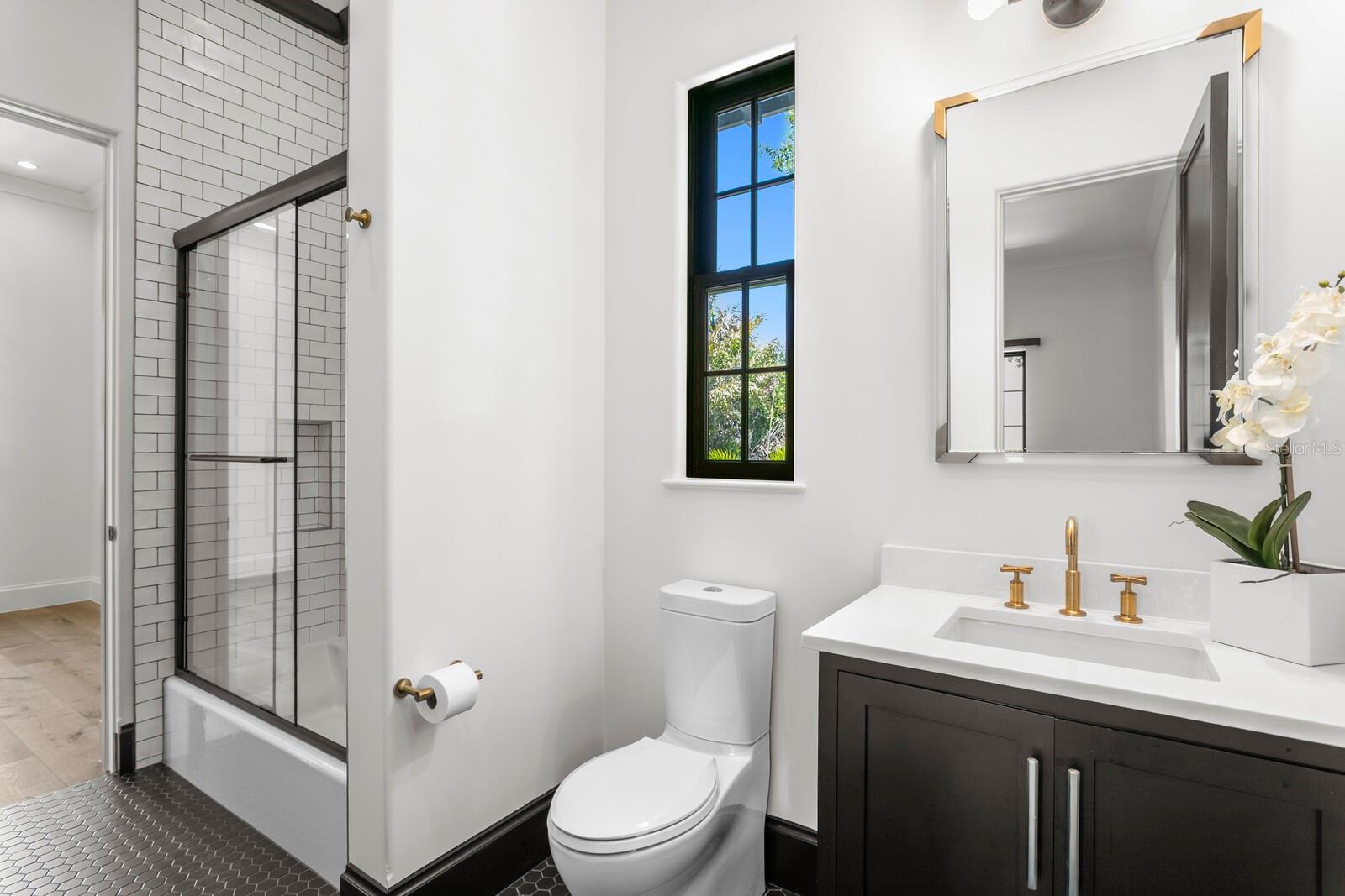4613 BAYSHORE BLVD, TAMPA, FL, 33611