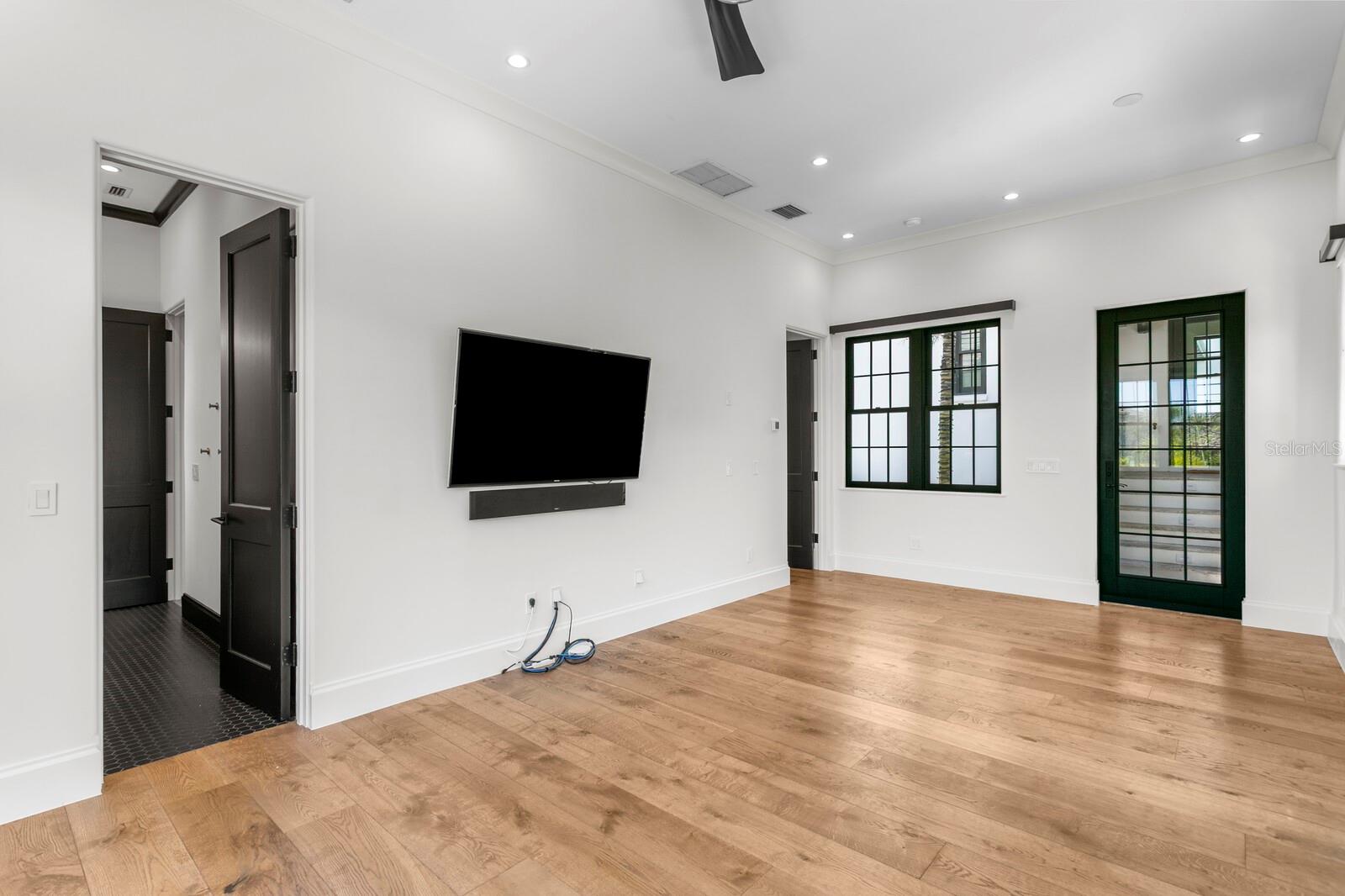 4613 BAYSHORE BLVD, TAMPA, FL, 33611