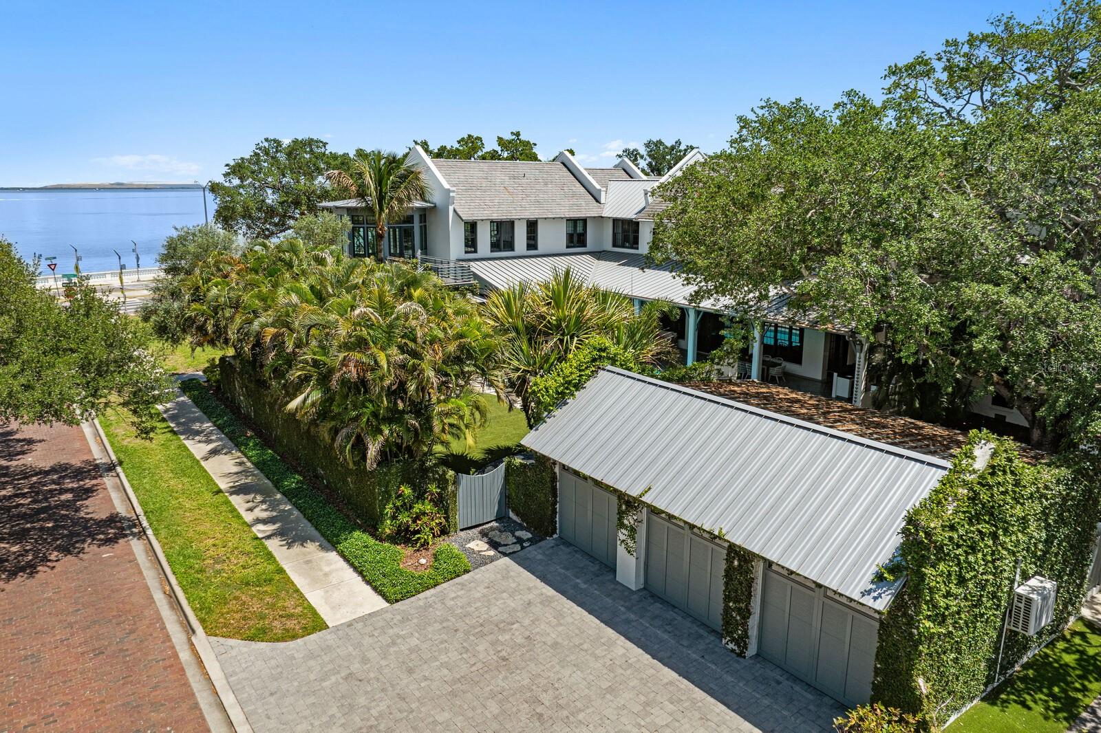 4613 BAYSHORE BLVD, TAMPA, FL, 33611
