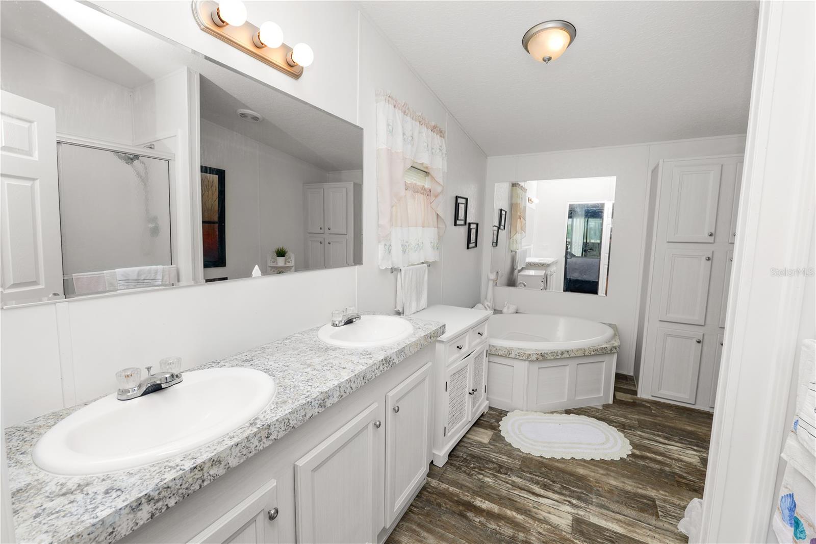 1052 LAMP POST LN, LAKELAND, FL, 33809