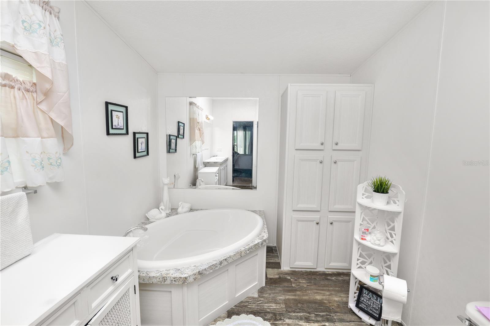 1052 LAMP POST LN, LAKELAND, FL, 33809