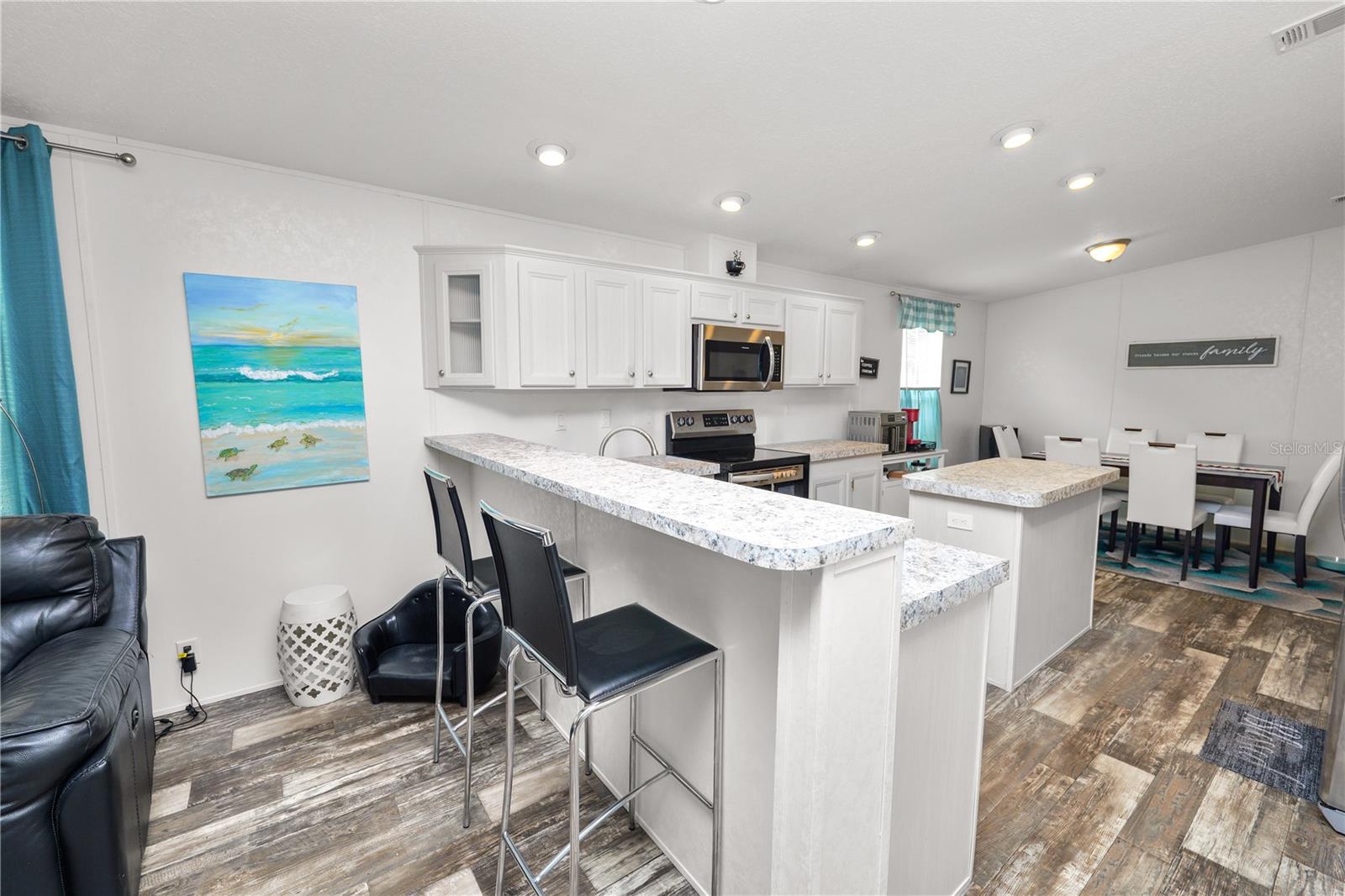 1052 LAMP POST LN, LAKELAND, FL, 33809