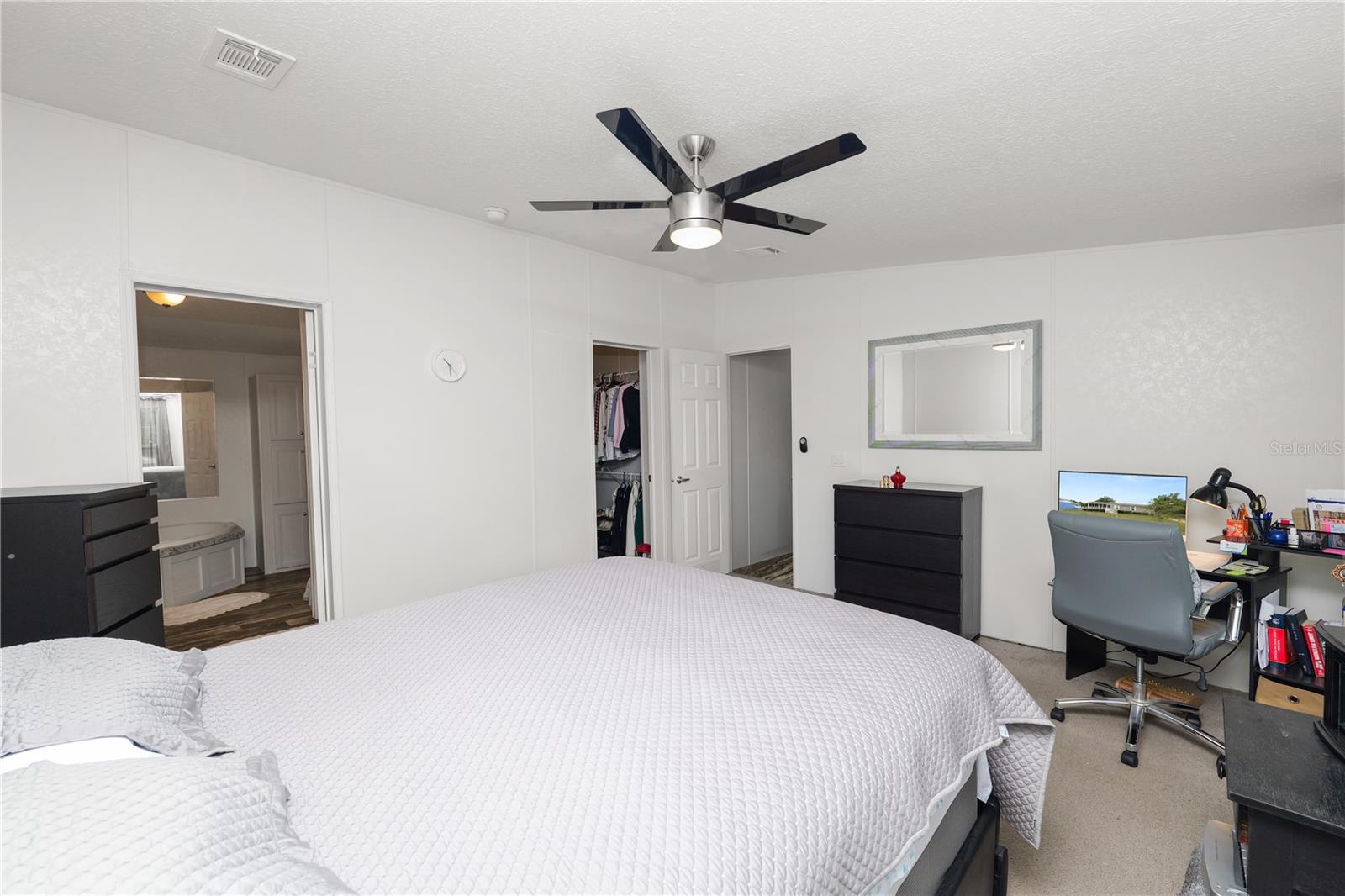 1052 LAMP POST LN, LAKELAND, FL, 33809