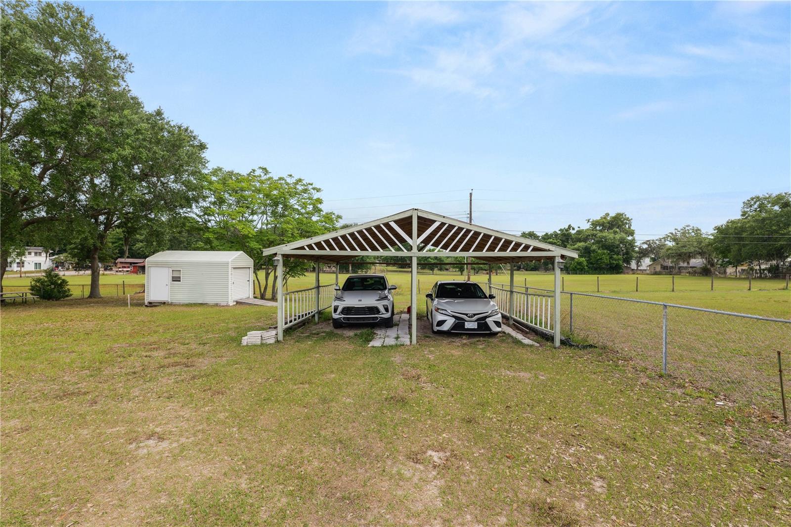 1052 LAMP POST LN, LAKELAND, FL, 33809