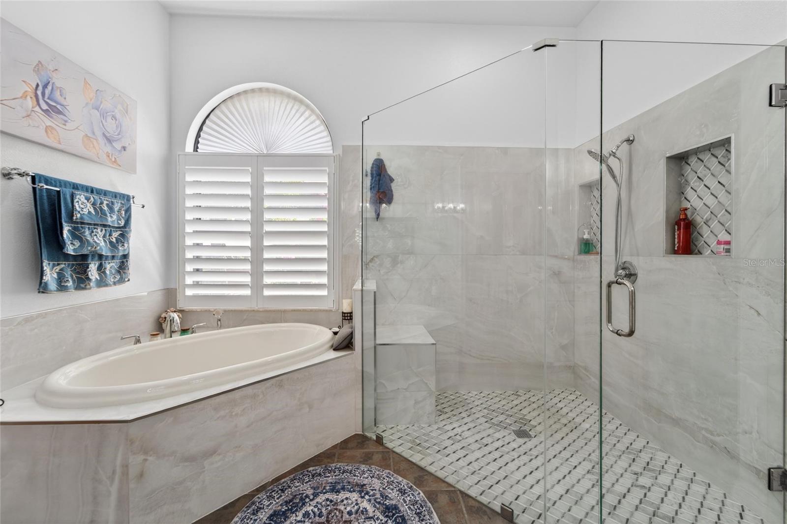 2819 LAUREL LEAF DR, VALRICO, FL, 33594