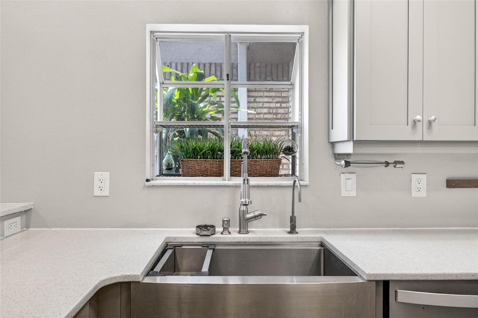 6282 BONAVENTURE CT, SARASOTA, FL, 34243