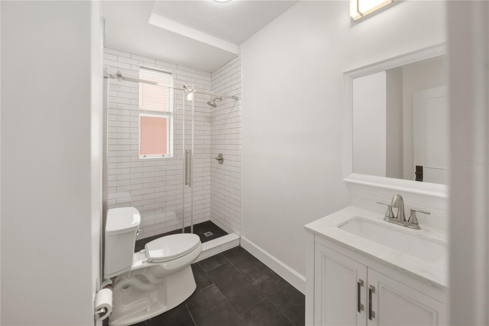 1221 N PALM AVE #202, SARASOTA, FL, 34236