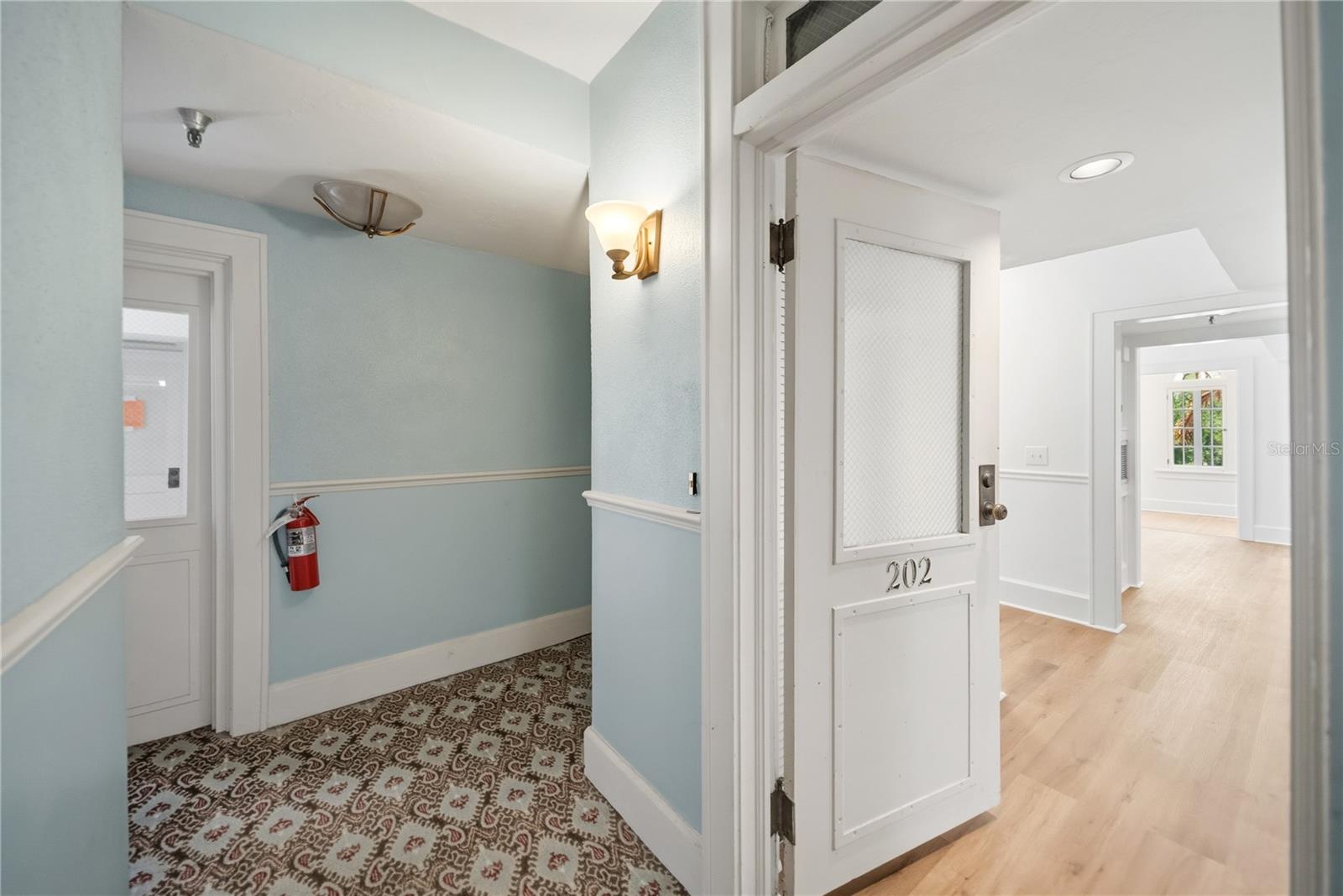 1221 N PALM AVE #202, SARASOTA, FL, 34236