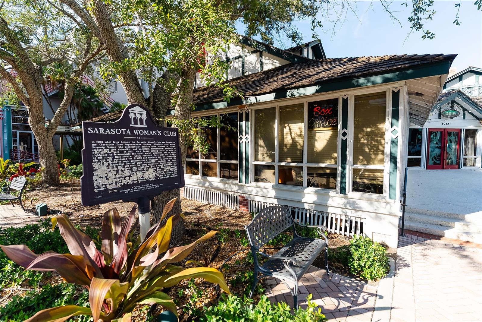 1221 N PALM AVE #202, SARASOTA, FL, 34236