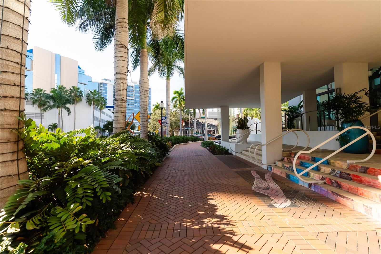1221 N PALM AVE #202, SARASOTA, FL, 34236