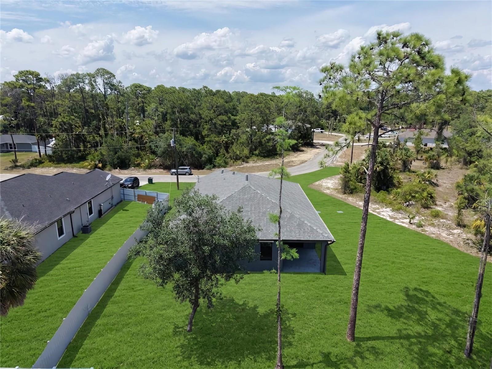 8010 SANDALWOOD CIR, LABELLE, FL, 33935