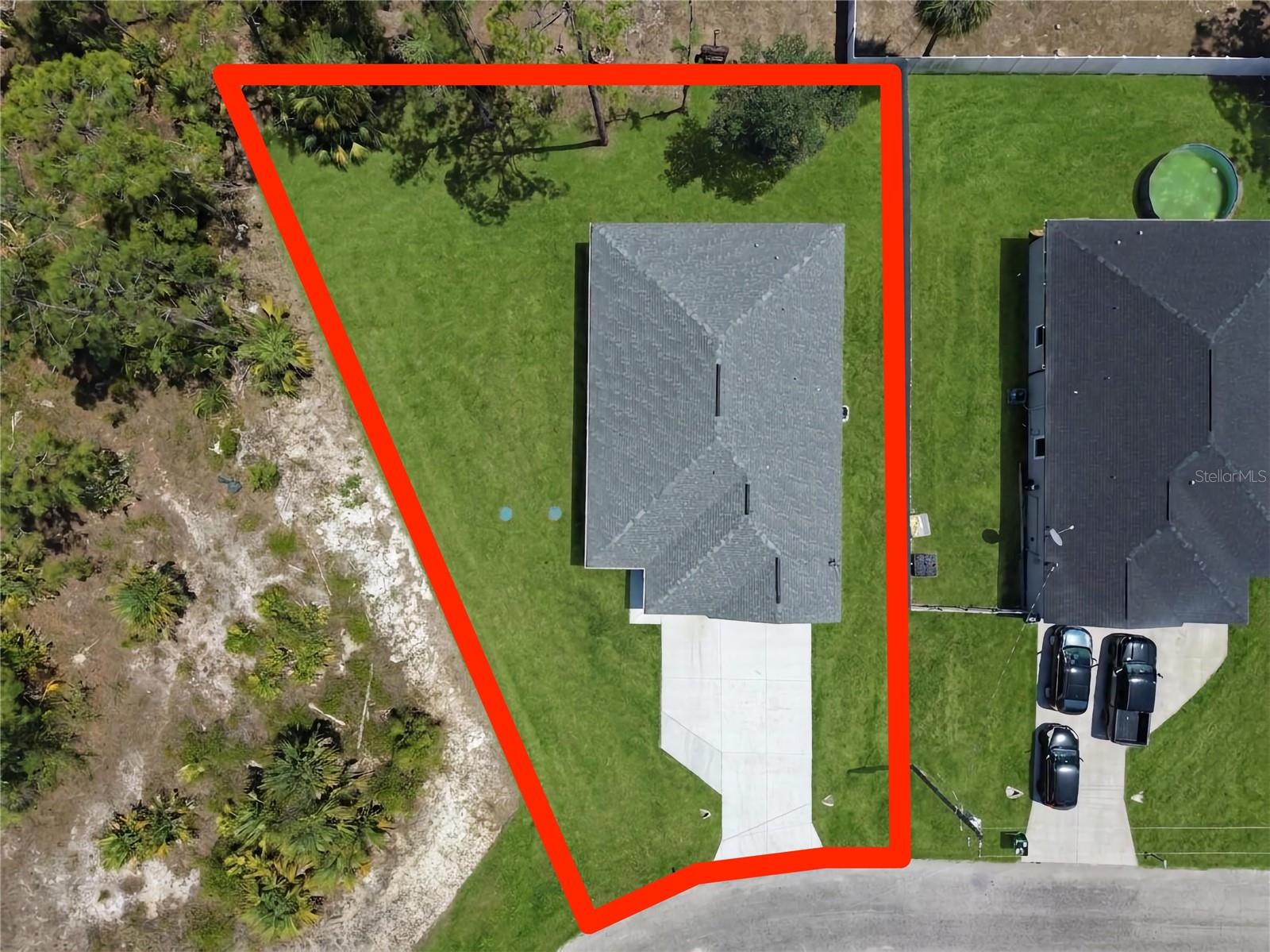 8010 SANDALWOOD CIR, LABELLE, FL, 33935