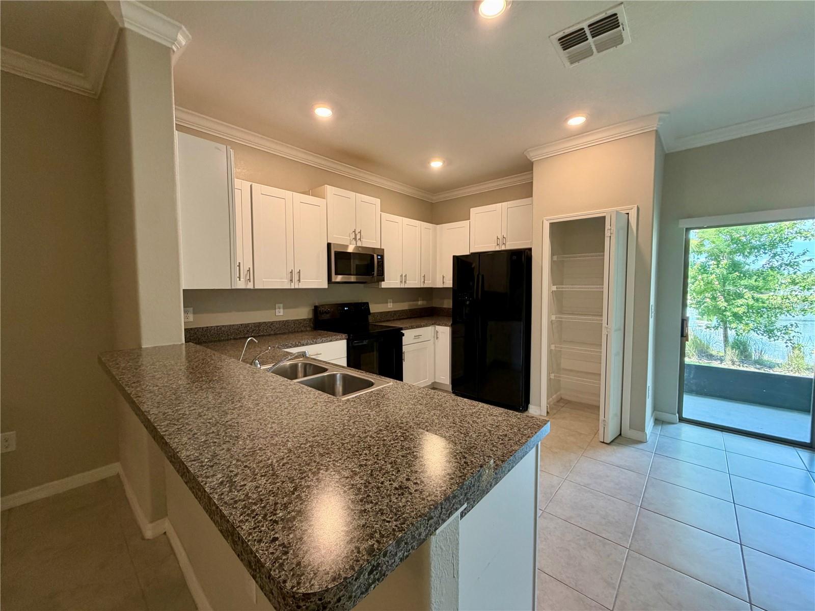 11826 DUMAINE VALLEY RD, RIVERVIEW, FL, 33579